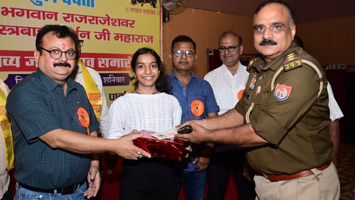 धूमधाम से मनाया गया सहस्त्रबाहु का जन्मोत्सव समारोह
