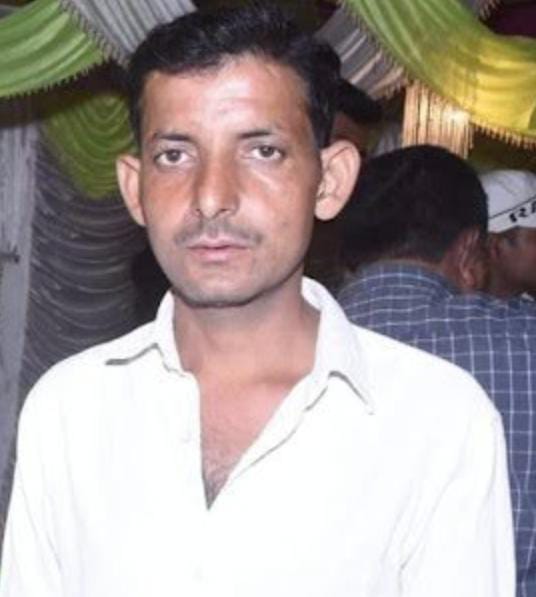 ट्रैक्टर की टॉपलिंग व पटरे के बीच दबकर पूर्व प्रधान के बेटे की दर्दनाक मौत