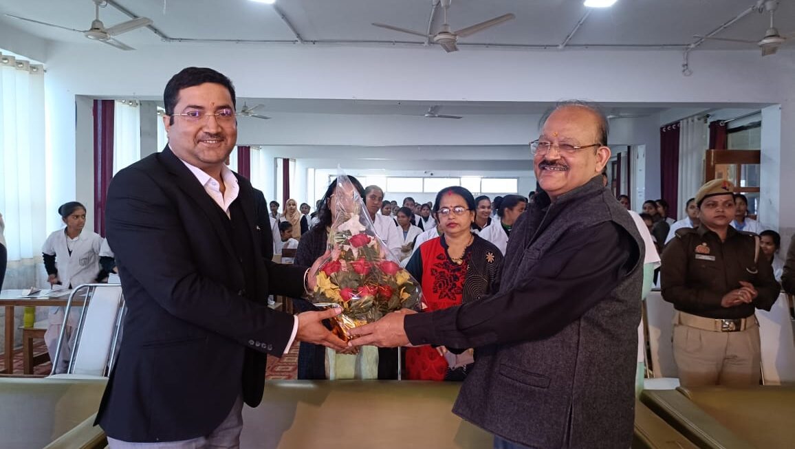 झिझक छोड़कर उठाएं खुलकर आवाज : दानिश हसनैन