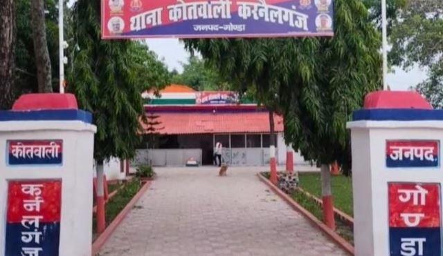 महिला की तहरीर पर आरोपी के विरुद्ध विभिन्न धाराओं में मुकदमा दर्ज