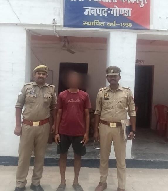 मनकापुर पुलिस ने स्कूटी चोरी करने के आरोपी युवक को किया गिरफ्तार, कब्जे से चोरी की स्कूटी बरामद