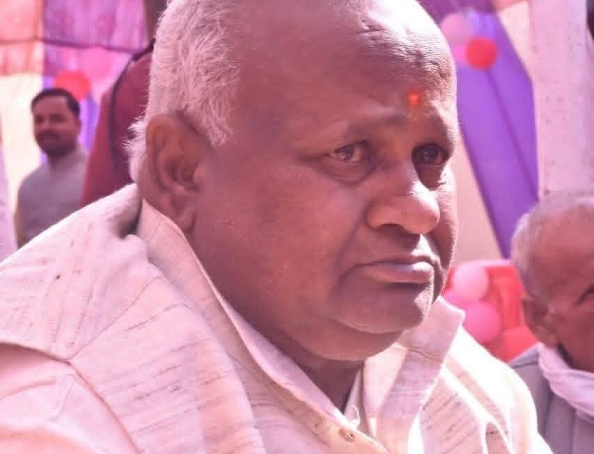 हर दिल अजीज पूर्व प्रधान की आकस्मिक मौत से परिजनों मे मचा कोहराम, हजारों लोगों ने दी नम आँखों से श्रद्धांजलि